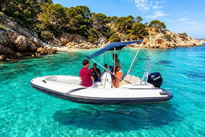 Verhuur RIB Zar Magnifique zar 47 Port Grimaud