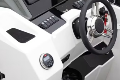 Hire Motorboat Karnic Karnic CS700 Krk