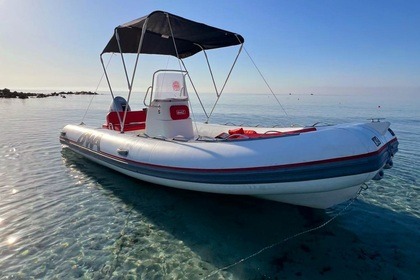 Charter RIB Bwa 550 Con Motore 40/70 Orosei