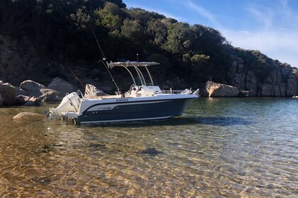 Location Bateau à moteur OCQUETEAU OCQUETEAU 600 Belvédère-Campomoro