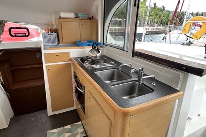 Rental Catamaran Lagoon 380 S2 Owner Version Tahiti