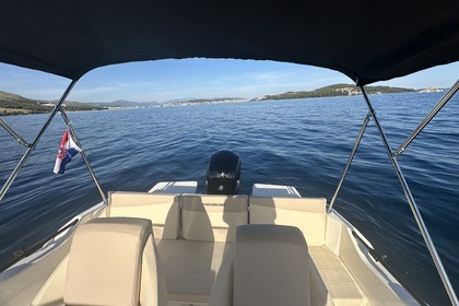 NEW BOAT  QuickSilver 705 Open