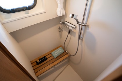 Charter Motorboat Linssen 35 SL AC Sneek