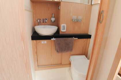 Leopard 39, catamaran