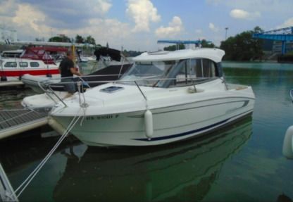 Location Bateau à moteur Beneteau Antares 680 Fort-de-France