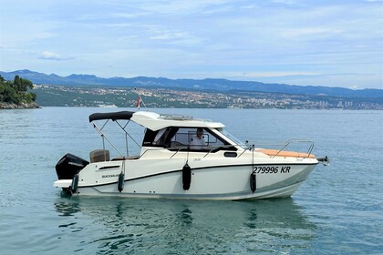 Quicksilver Activ Weekend 695 - brand New 2023!