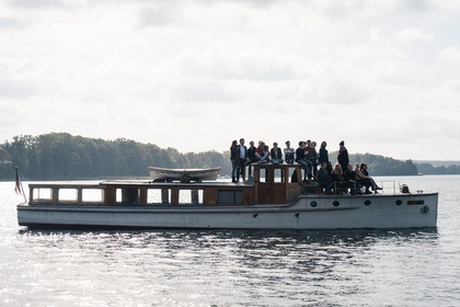 Miete Motoryacht Engelbrecht Backdeckkreuzer Bad Saarow