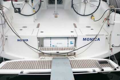 Location Voilier BENETEAU OCEANIS 38 Cannigione