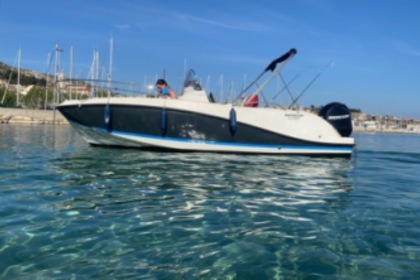 Hire Motorboat Quicksilver Activ 605 Open Marseille