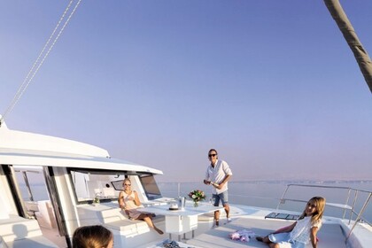 Rental Catamaran Catana Bali 5.4 - 6 + 2 cab. Pozzuoli