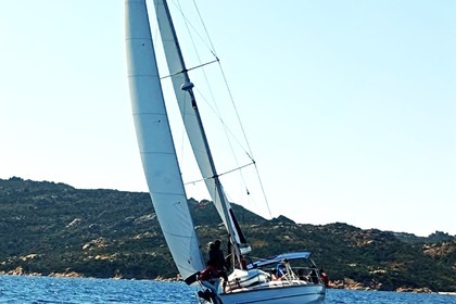 Escursione giornaliera in barca a vela a la maddalena