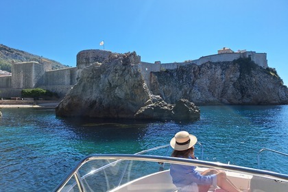 Private boat tour-Elaphiti Islands with drinks included