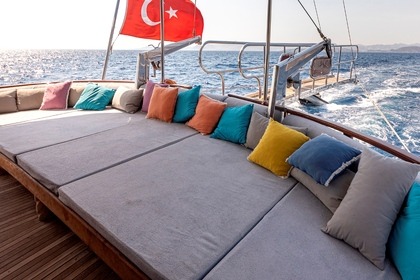 Verhuur Zeilboot Custom Made Bodrum Queen Bodrum