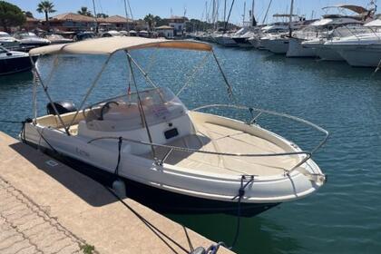 Charter Motorboat Jeanneau Cap Camarat 555 Saint-Raphaël