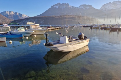 Bateaux pêche tout équiper