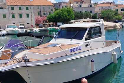 Charter Motorboat Rodman 870 Sumartin