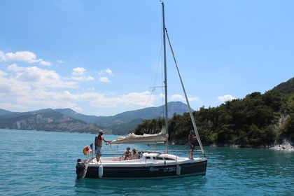 Rental Sailboat B2 MARINE Djinn7 Chorges