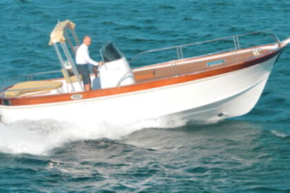 Noleggio Barca a motore Mimi Gozzo 8.5 open Ponza