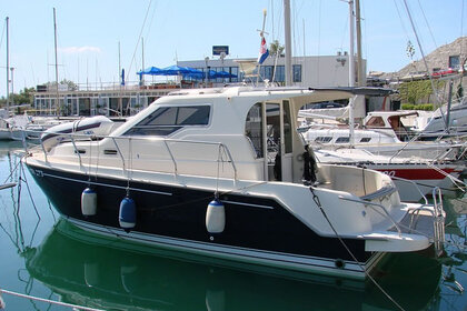 Noleggio Barca a motore SAS - Vektor  Vektor 950 San Cassiano