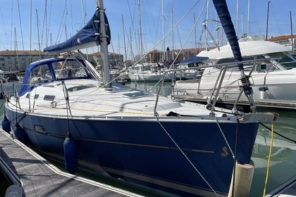 Verhuur Zeilboot BENETEAU Océanis 323 Clipper Les Sables-d'Olonne