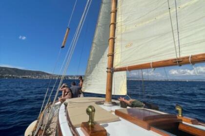 Rental Motorboat Bennassar Llaut Tradicional Palma de Mallorca