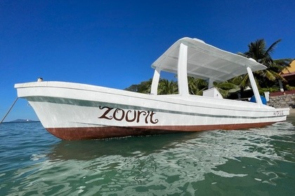 Hire Motorboat CoMarine XMC 24 Nosy Be