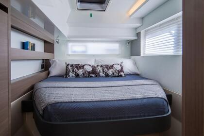 Rental Catamaran Fountaine Pajot Moorings 4200/3/3 Nassau