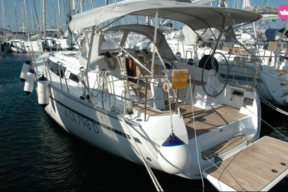 Charter Sailboat BAVARIA 37 CRUISER Portisco