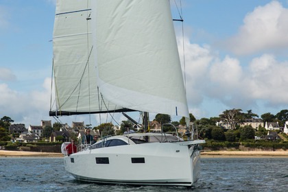 Hire Sailboat  RM 1180 Bormes-les-Mimosas