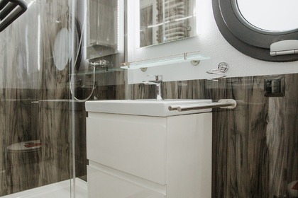 Χαλαρώστε σε αυτό το πλωτό