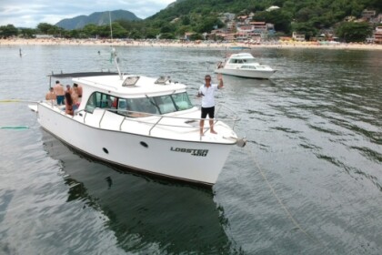 Charter Motorboat Lobster Troller 40 Rio de Janeiro
