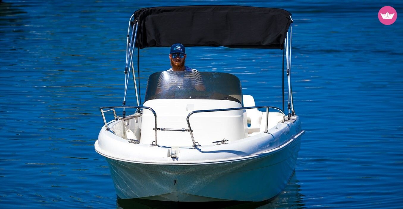 Bateau sans permis  Jeanneau Navy Blue Standard 6 places 6cv 2