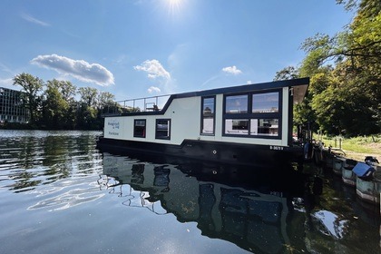 Charter Houseboat RELAX 1400 Berlin