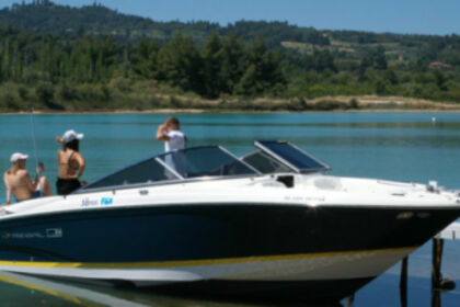 Aluguel Lancha Regal 2700 Pefkochori