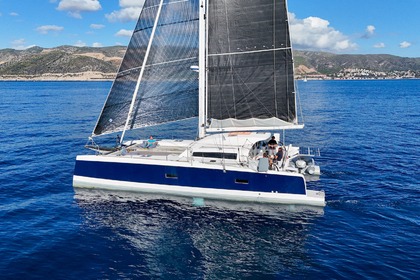 Catamaran TS42 rapide confortable et sportif