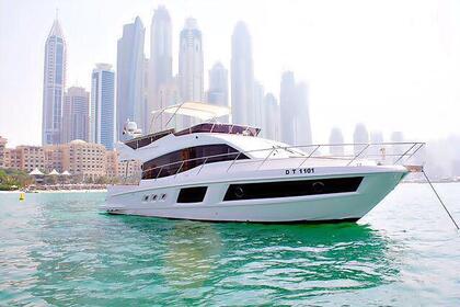 Hire Motorboat Majesty 2014 Dubai Marina