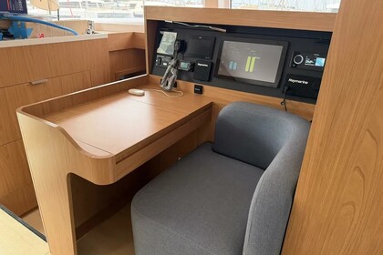 Location Catamaran Catana Group Bali 5.2 - 6 + 2 cab. Mykonos