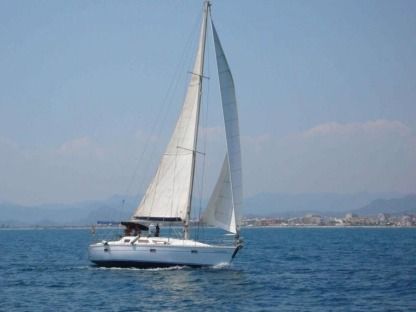 Miete Segelboot Jeanneau Sundance 36 Marseille