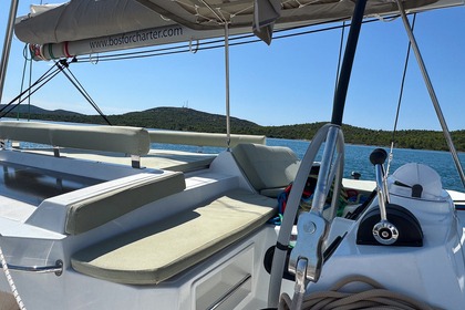 Rental Catamaran Catana Group Bali 4.2 - 4 + 1 cab. Pirovac