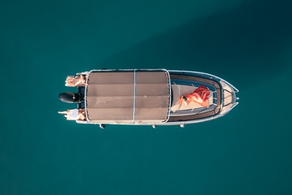 Alquiler Lancha Moonday Yachts 780WA Estepona