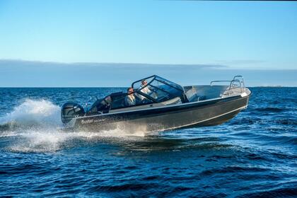 Charter Motorboat Buster Magnum Raisio