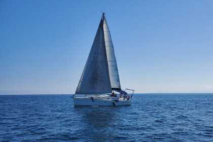 Miete Segelboot Beneteau OCEANIS 39.3 Canet-en-Roussillon