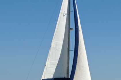 Alquiler Velero Beneteau Oceanis 393 Almería