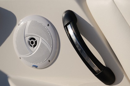 Stylisch übers Meer – Entdecke Mallorca mit der Monterey 264FS