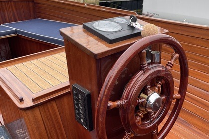 Hire Boat without licence  Akerboom 570 Loosdrechtse Plassen