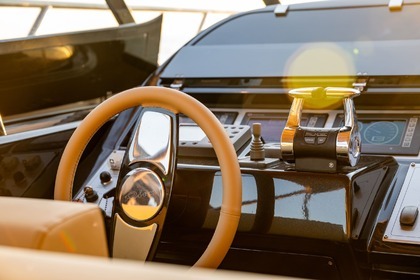 Noleggio Yacht a motore Riva Rivale 52 Sorrento