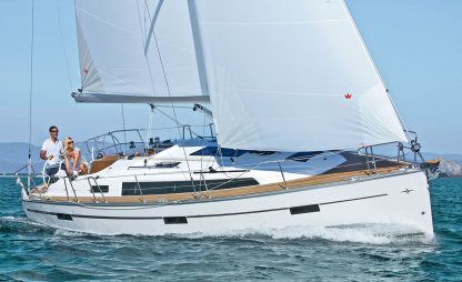Charter Sailboat Bavaria 37 Cruiser Zadar