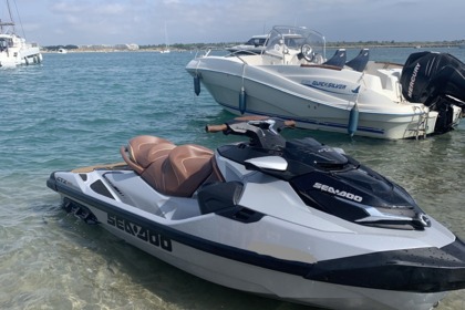 Location Jet-ski Seadoo Gtx Limited 230 Le Grau-du-Roi