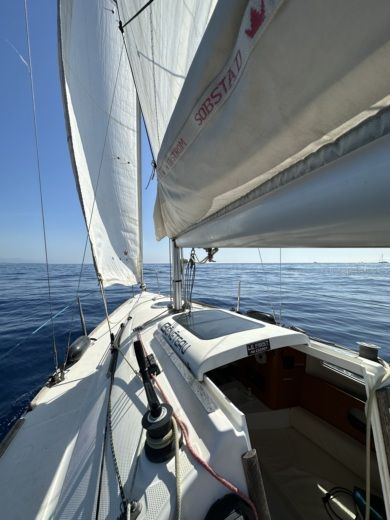 Golfe Juan Sailboat Beneteau First 21.7 alt tag text