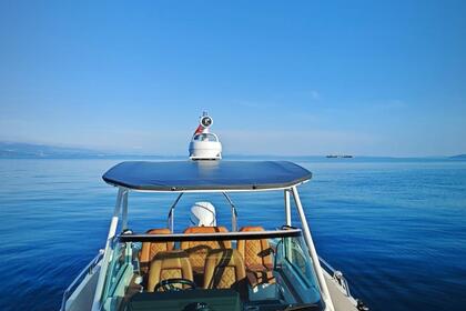 Axopar 28 T-Top mit Kabine. Vollausstattung.